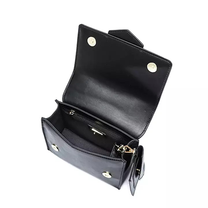 Elegant Ring Detailed Bag BD 94