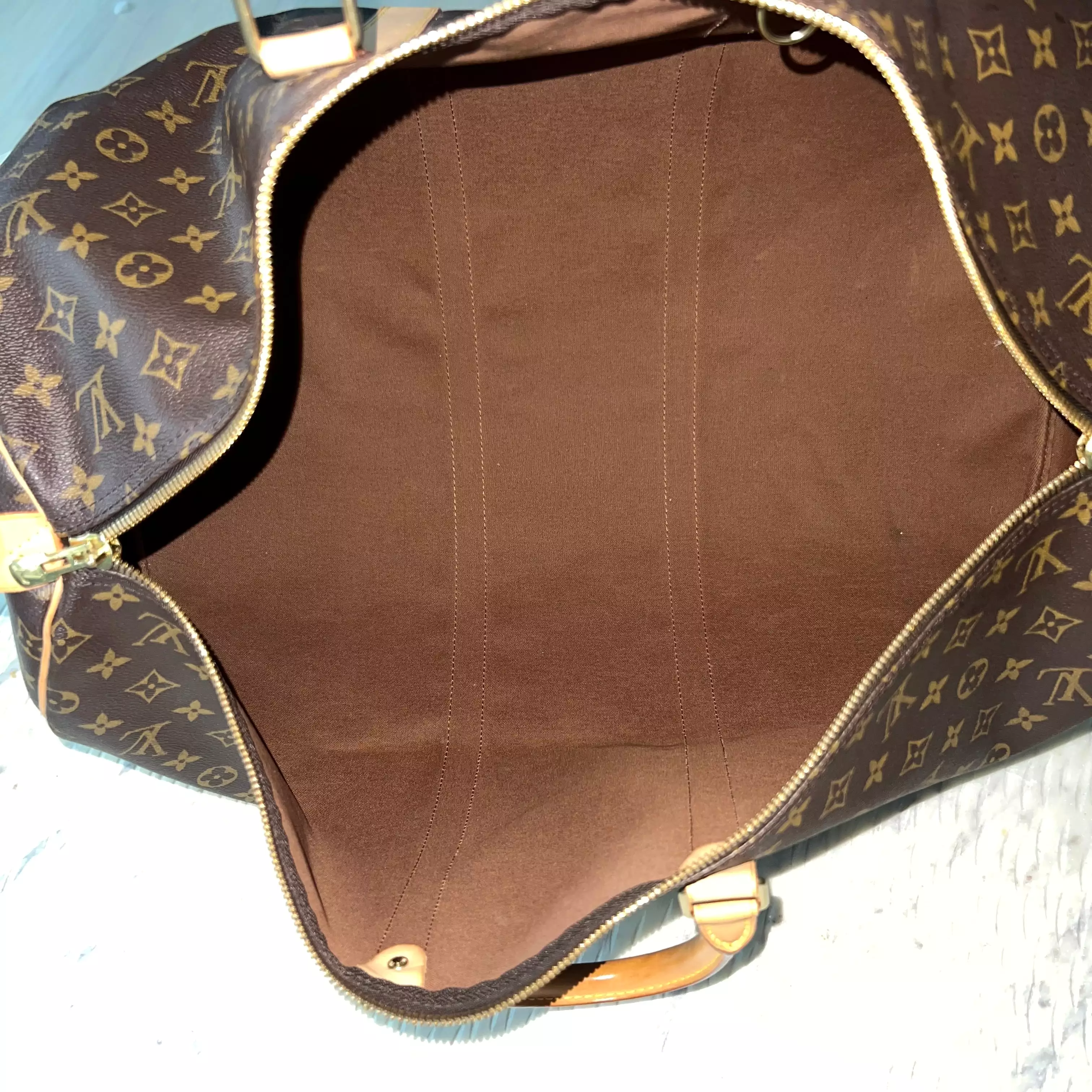 Louis Vuitton Keepall 55 Bag