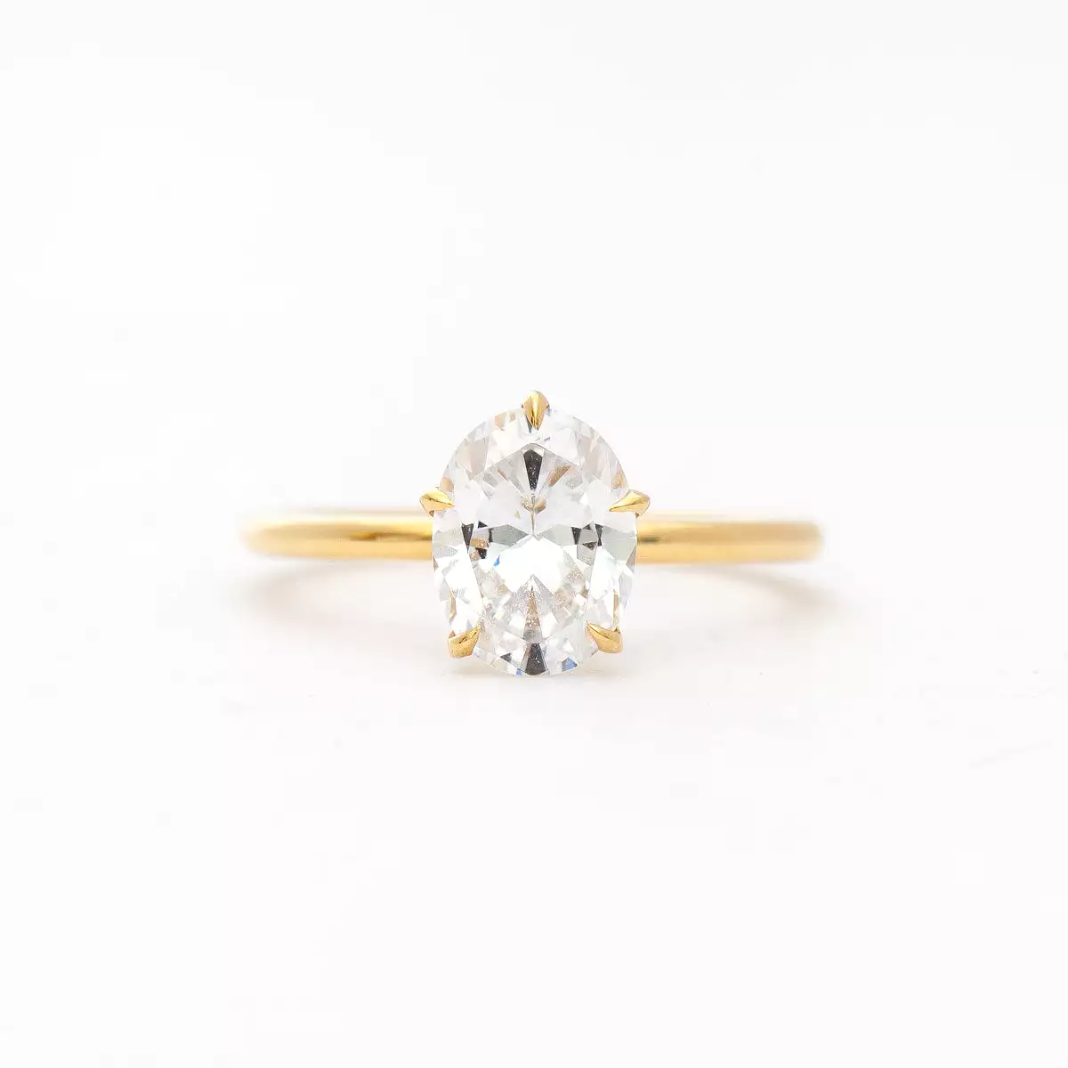 Oval Vault Five-Prong Solitaire