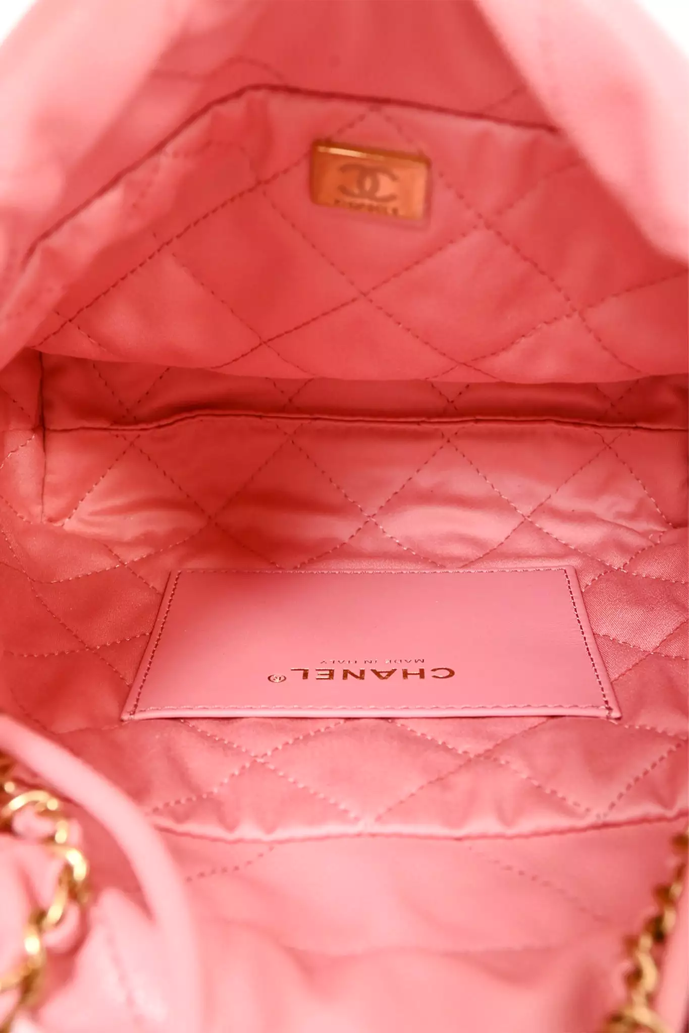 Pre-loved Chanel? Pink Caviar Mini 22 Hobo Bag