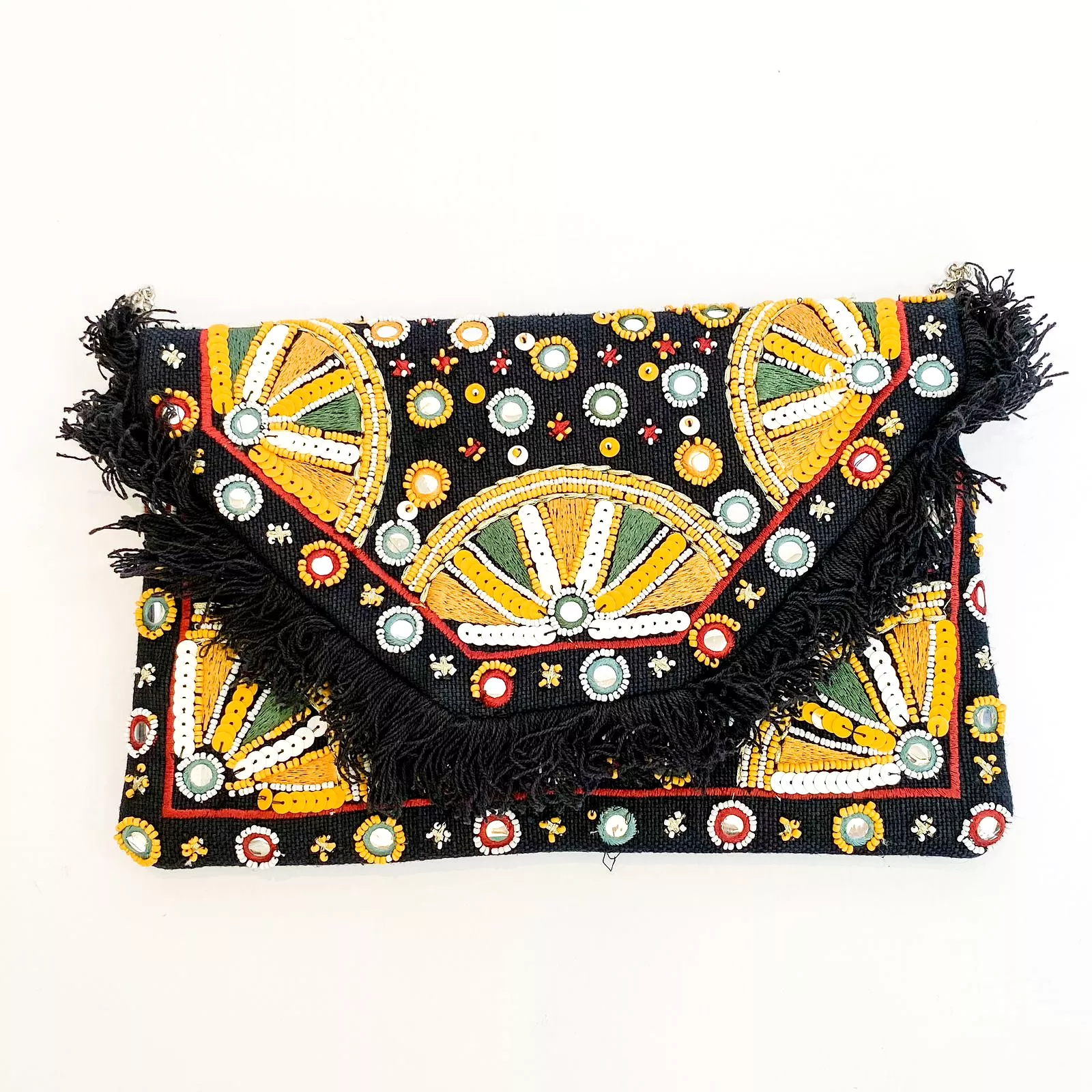 Queue clutch bag